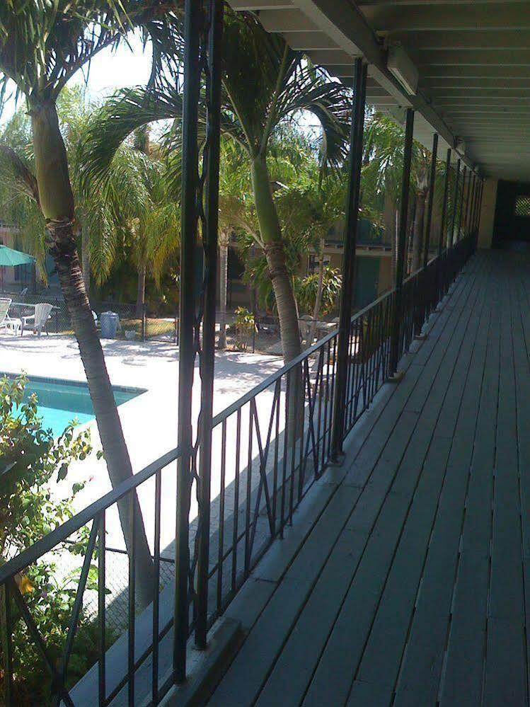 Key Largo Inn Exteriér fotografie